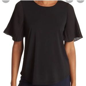 Adrianna Pappel black short sleeve bell pleated sleeve